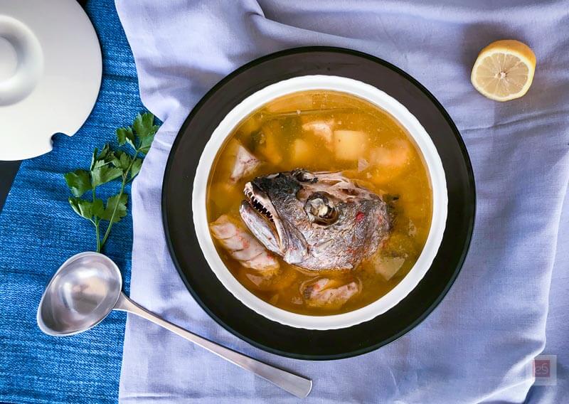 Ψαροκεφαλή σούπα κλασική ελληνική