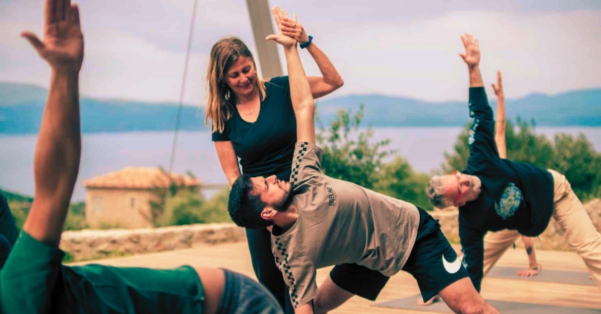 A-Z Yoga Renewal Retreat & Abhaya Yoga Teacher Training | 13 - 18 Απριλίου 2023